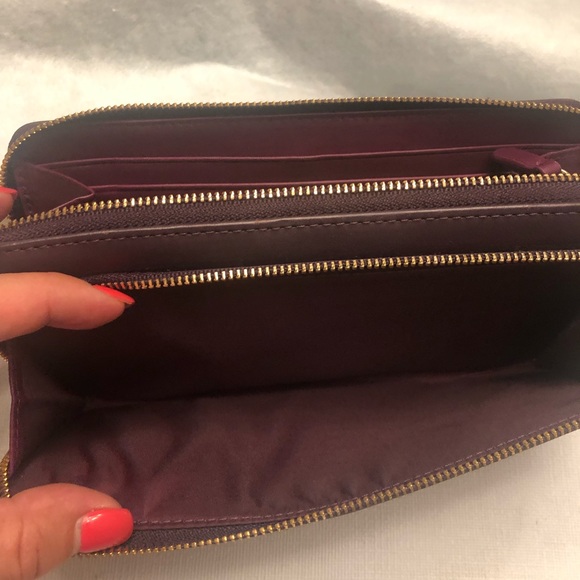COACH wallet and / or wristlet - Picture 4 of 5